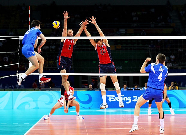 Bahaya Jumping Smash pada Olahraga Voli - Patella